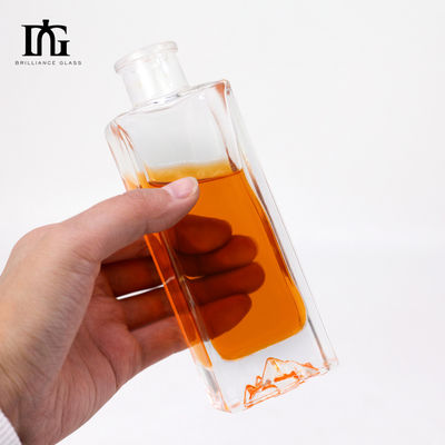 500ml Customized Empty Bordeaux Liquor Vodka Glass Bottle for Luxury Gin Whiskey