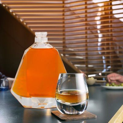 Engraved Surface 750ml Square Glass Wine Bottle for Liquor Drinking Custom Design