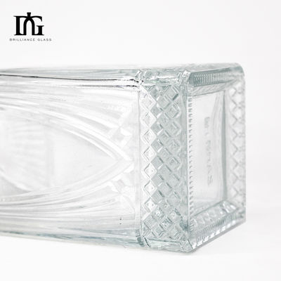 Cork Screw Cap Glass Bottle for Customized 1000ml 750ml 700ml Liquor Packaging