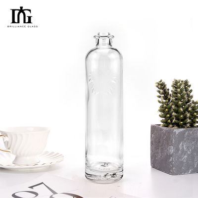 OEM/ODM Acceptable 750ml Vodka Liquor Glass Bottle with Metal Lid and Cork Screw Cap