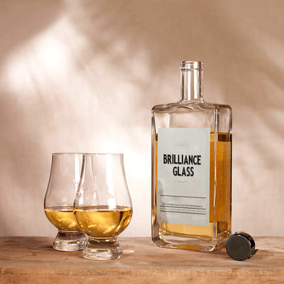 Alcohol Drinking Glass Bottles with Cork Stopper Custom Design 750ml Square