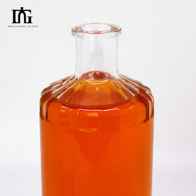Sealing Type Cork 750ml Square Glass Wine Bottle for Custom Design Liquor Bottles