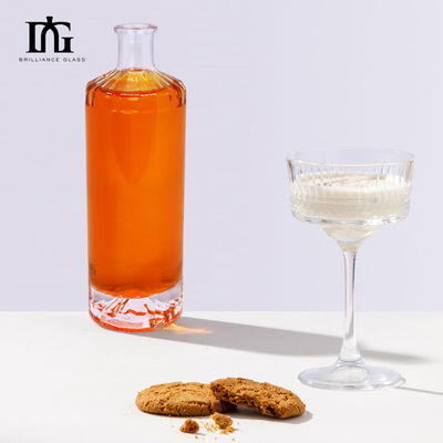 Provided Freely 500ml Clear Glass Beverage Bottles with Cork Stopper and Thick Bottom