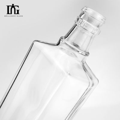 650ml Creative Whiskey Vodka Glass Bottles with Cork and Screw Cap Engraved Surface