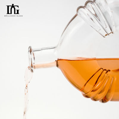 Liquors and Beverage 700ml Creative Transparent Sealed Mini Wine Glass Bottle with Cork