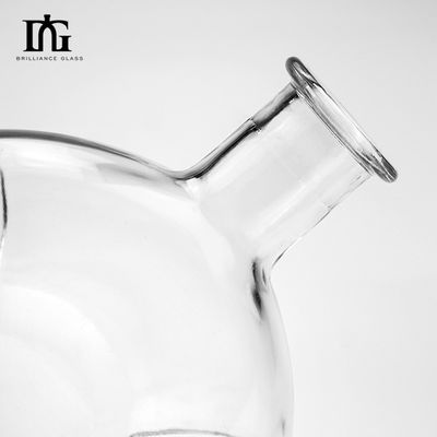 Liquors and Beverage 700ml Creative Transparent Sealed Mini Wine Glass Bottle with Cork