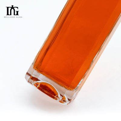 750ml 1000ml Whisky Rum Gin Tequila Glass Bottle with Cork Stopper and Elegant Design