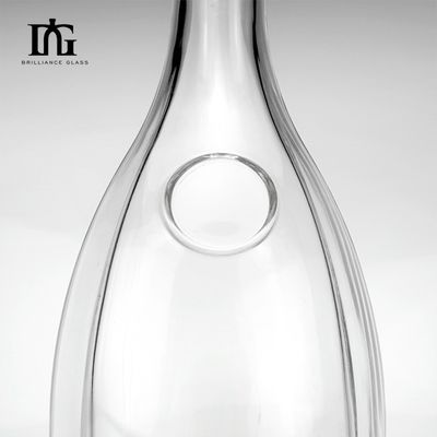 Custom Design Engraved Cork Cap 500ml Glass Vodka Bottle for OEM/ODM Acceptable Sale