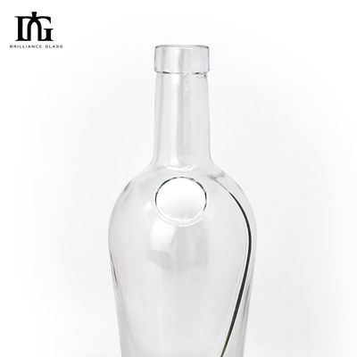 700ml Thick Bottom Engraved Glass Bottles for Liquor Customized and Provided Freely