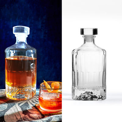 Empty Luxury Glass Bottle for Liquors and Beverages 550ml Capacity Custom Design
