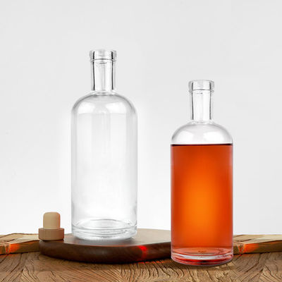375ml 500ml 750ml 1000ml Glass Vodka Spirit Gin Bottle with Engraved Surface Handling