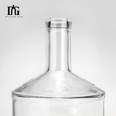 700ml OEM/ODM Acceptable Hotsale Vodka Brandy Frosted Wine Glass Bottles with Cork