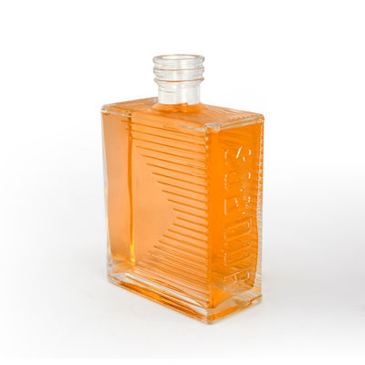 500ml Modern Decal Crafts Gin Bottle Glass for Liquors and Beverage OEM/ODM Acceptable