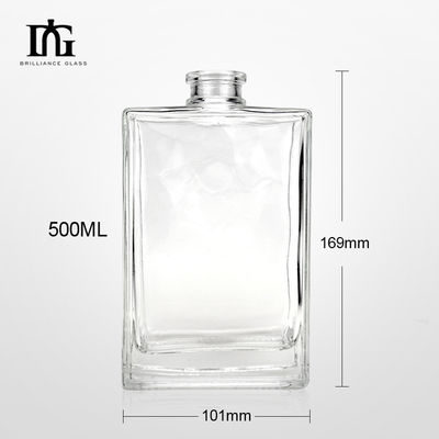 OEM/ODM Acceptable 500ml Glass Whisky Bottle with Lid Liquors and Beverages