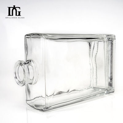 OEM/ODM Acceptable 500ml Glass Whisky Bottle with Lid Liquors and Beverages