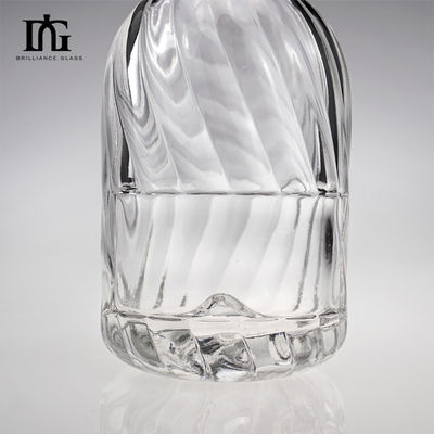 250ml/500ml/700ml/750ml Capacity Engraving Surface Handling Glass Bottle for Whisky Vodka