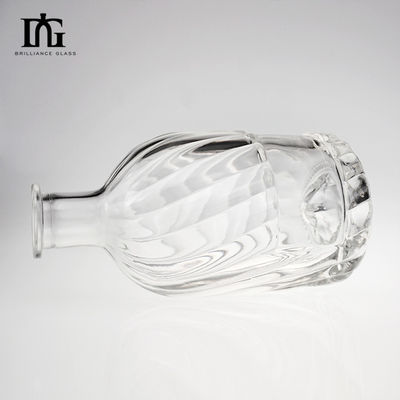 250ml/500ml/700ml/750ml Capacity Engraving Surface Handling Glass Bottle for Whisky Vodka