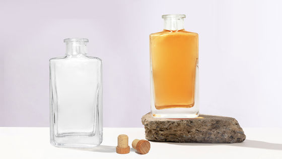 Screw Cap Glass Bottle 700ml for Liquors and Beverages