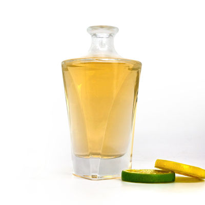 Glass Liquor Bottles for Vodka Whisky Rum Gin Brandy Low MOQ 375ml 500ml 700ml 750ml