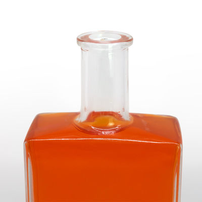 Carbonated Drinks Glass Bottle with Cork Stopper 750ml 500ml Whisky Rum Gin Tequila Brandy Spirits