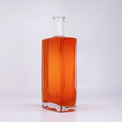 Carbonated Drinks Glass Bottle with Cork Stopper 750ml 500ml Whisky Rum Gin Tequila Brandy Spirits