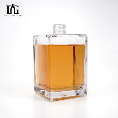 Cosmetic Packaging Pump Sprayer Square Glass Bottle with Electroplating and Engraving